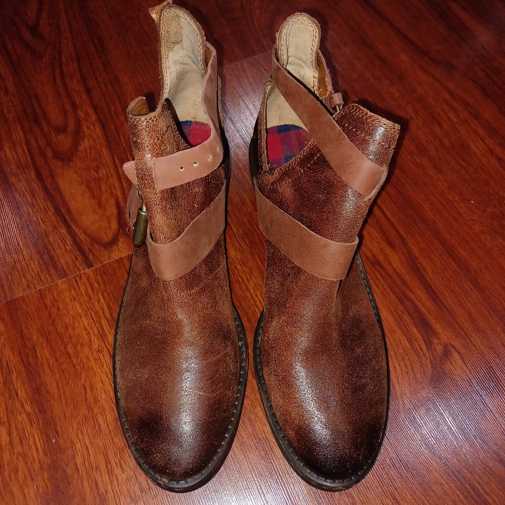Lucky brand ankle boots